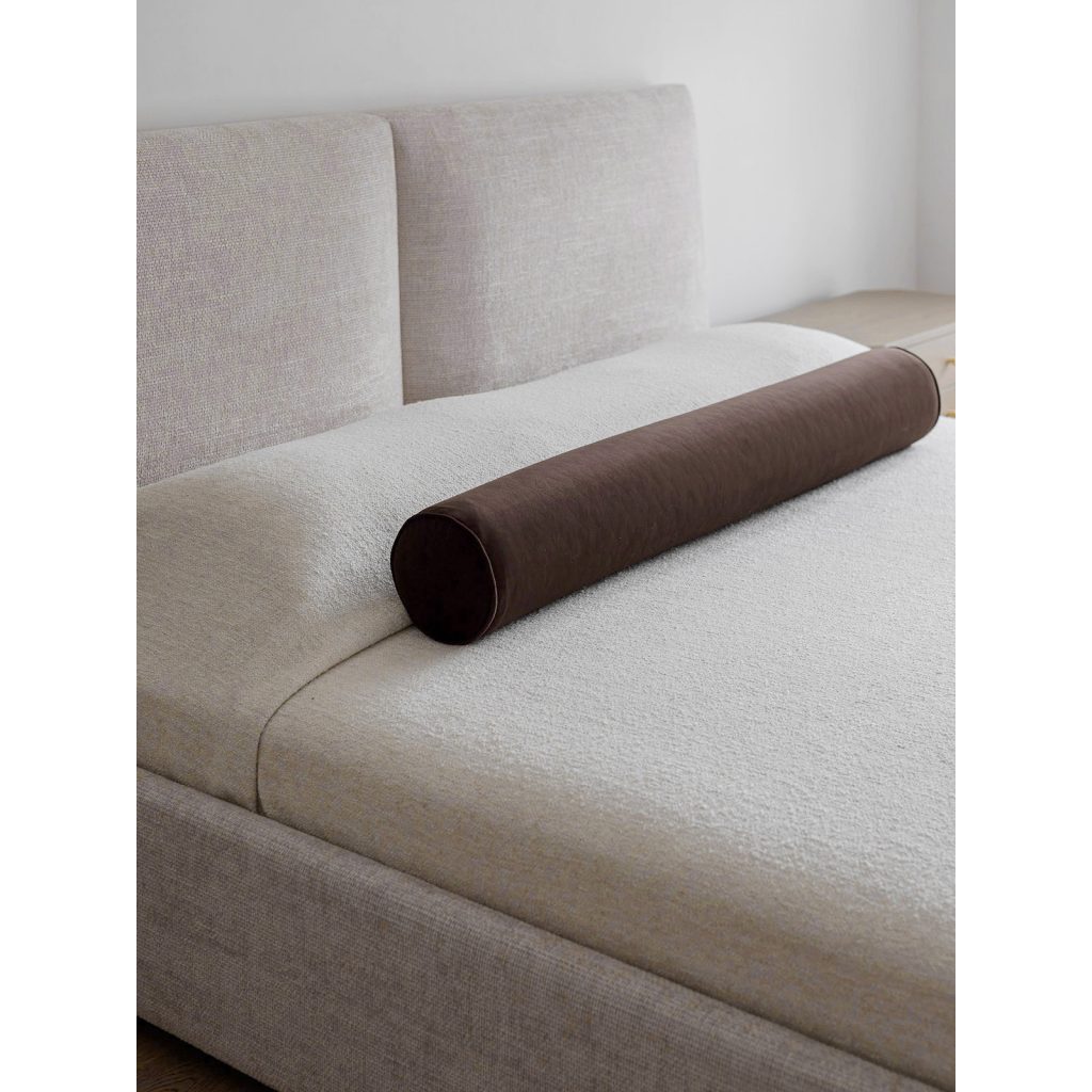 MON6 Pillow