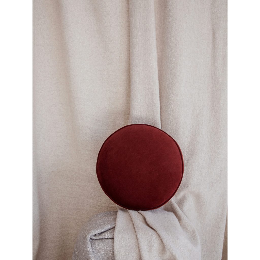 MON6 Pillow